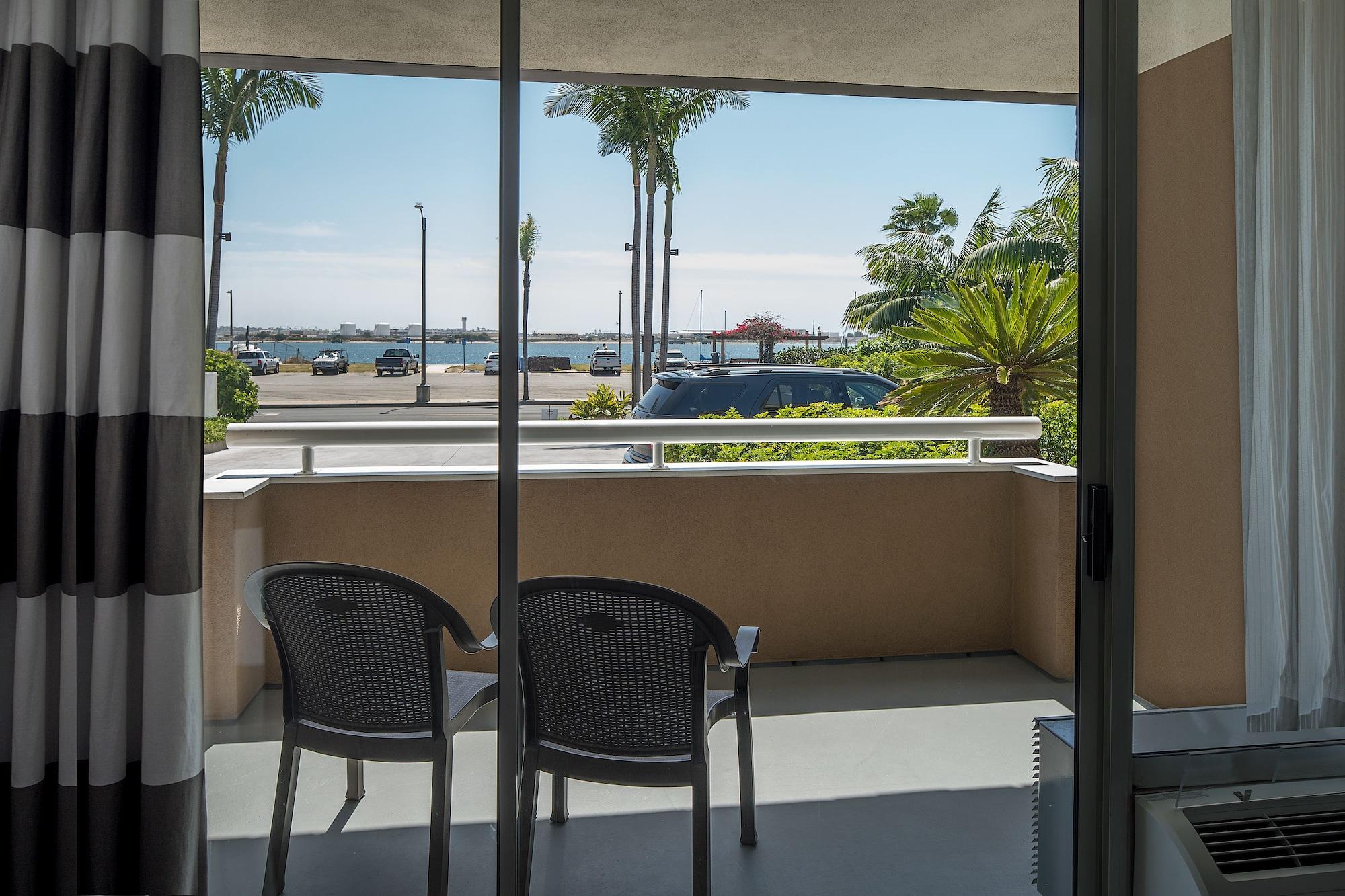Bay Club Hotel And Marina San Diego Exterior foto